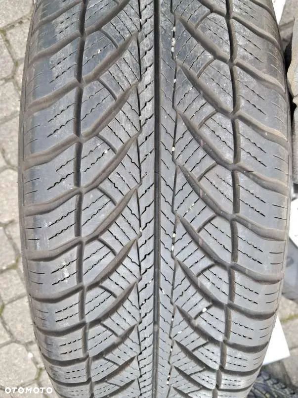 205/65R16 Koła zimowe BMW OE Seria 2 F45 F46 Active Tourer Goodyear 6,5-7,5mm rok 2021 - 4