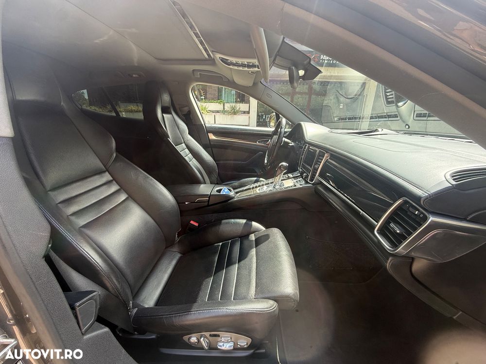 Porsche Panamera 3.0 Tiptronic S - 16