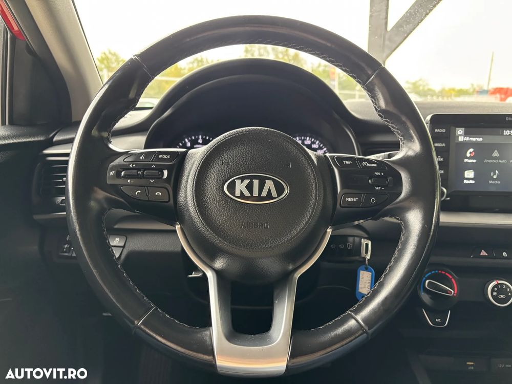 Kia Stonic 1.2 MPI 5MT Trend - 16