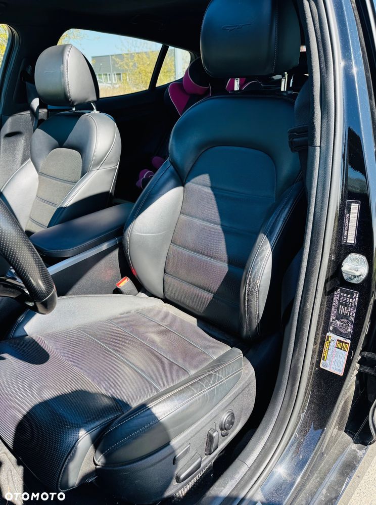 Kia Stinger 3.3 T-GDI V6 GT AWD - 25