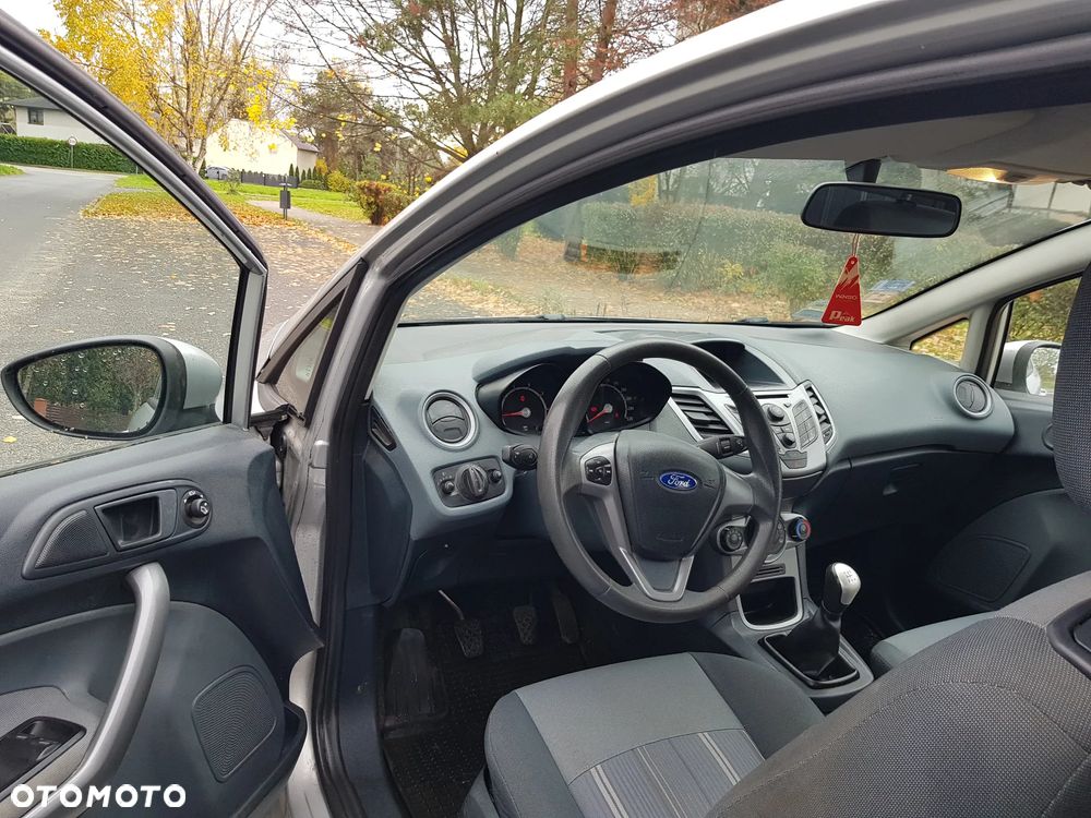 Ford Fiesta - 5