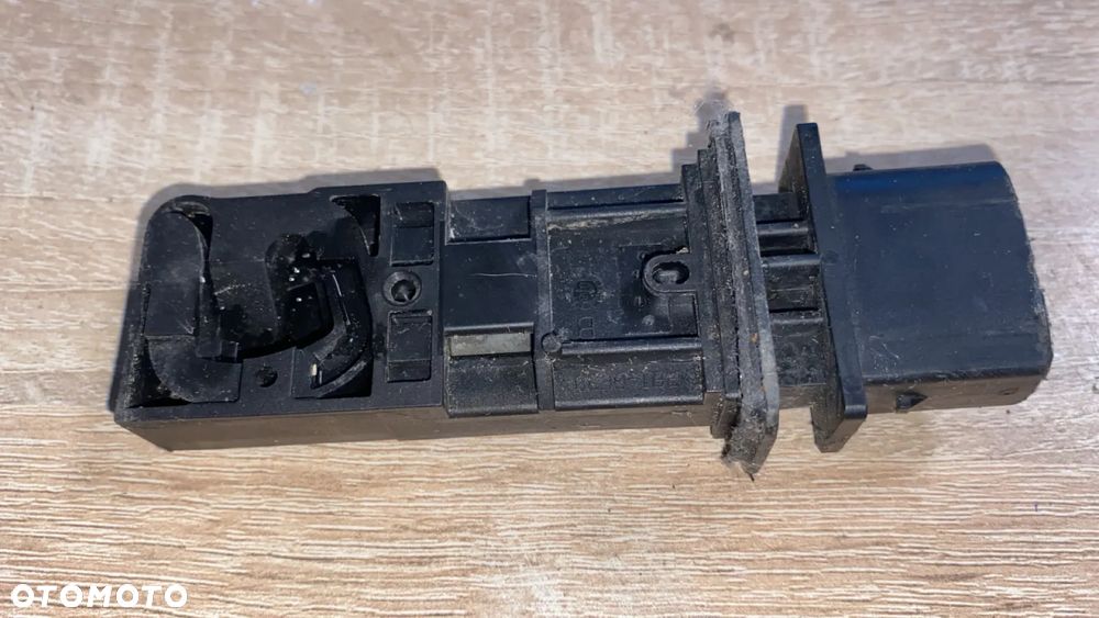 BMW E87 E90 PRZEPŁYWOMIERZ BOSCH F00C2G7315 - 2