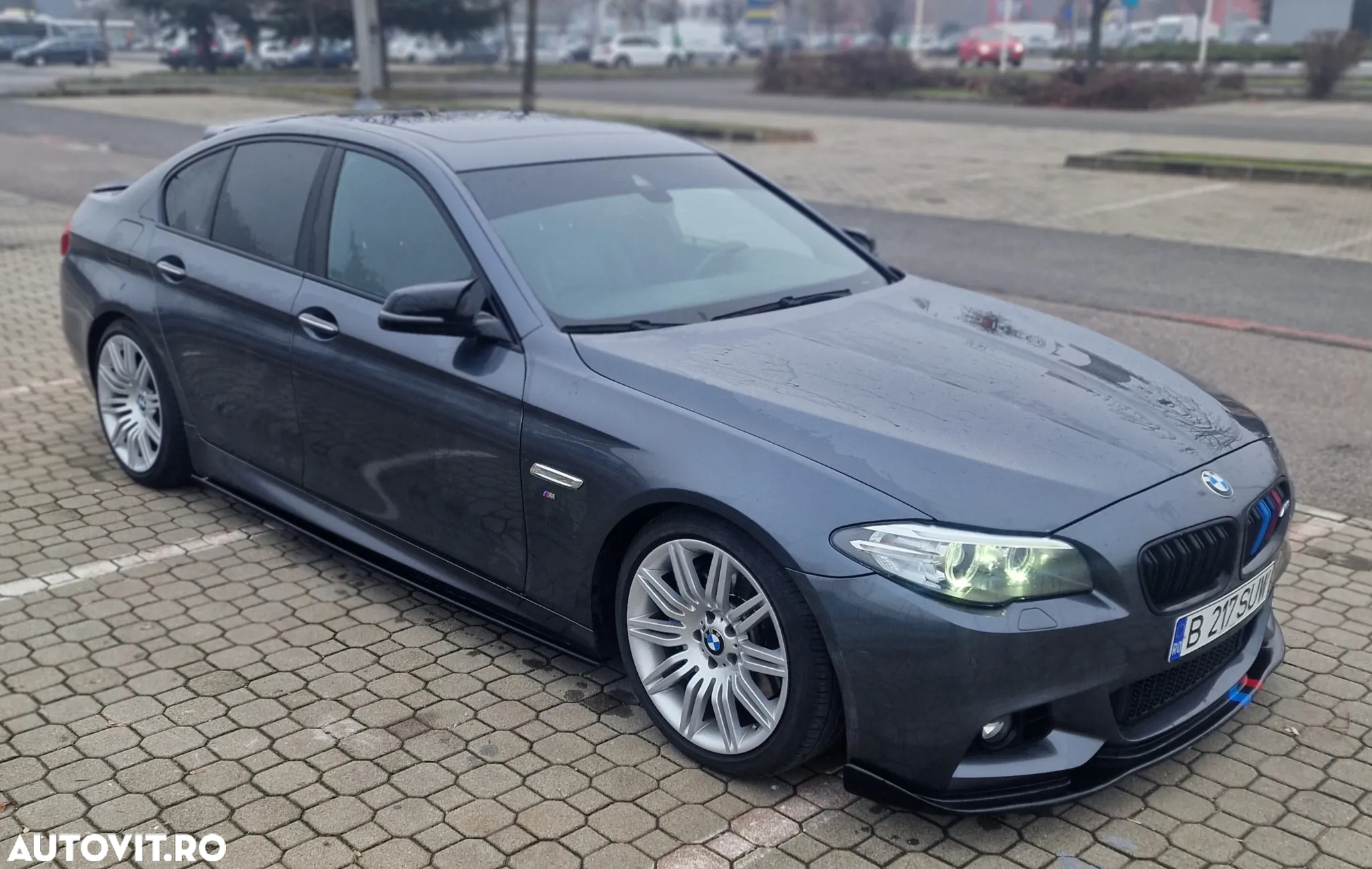 BMW Seria 5 525d xDrive AT - 2