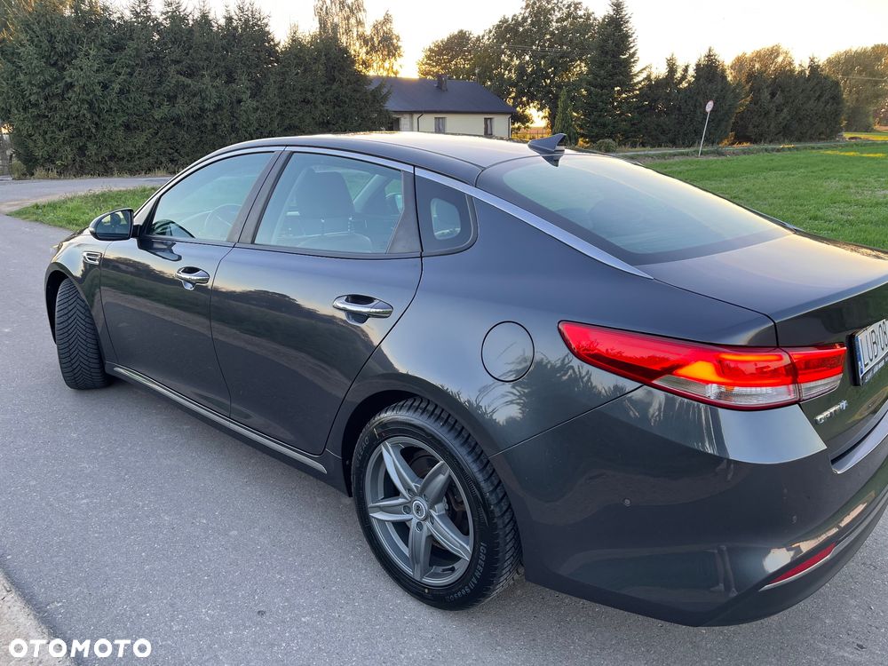 Kia Optima 1.7 CRDI XL DCT - 8
