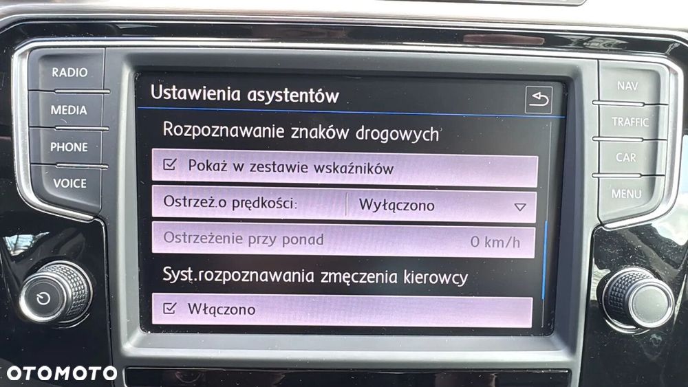 Volkswagen Passat 2.0 TDI BMT Highline DSG - 30