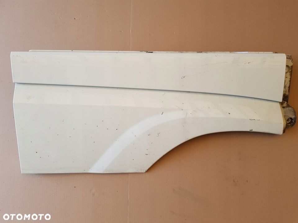 PRZEDŁUŻENIE STOPNICY PRAWE 1835028 DAF XF 106 - 1