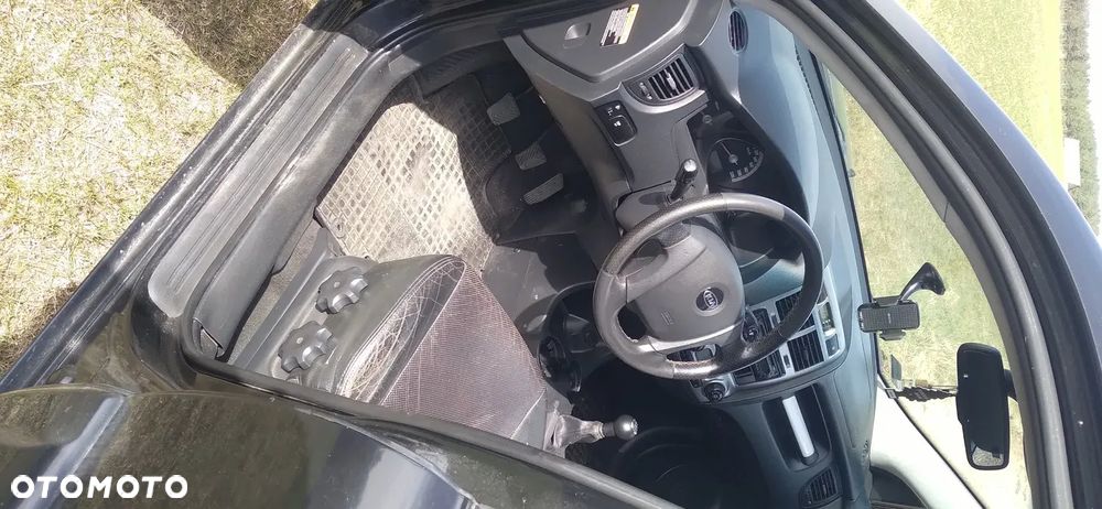 Kia Sportage 2.0 CRDi Expedition - 3