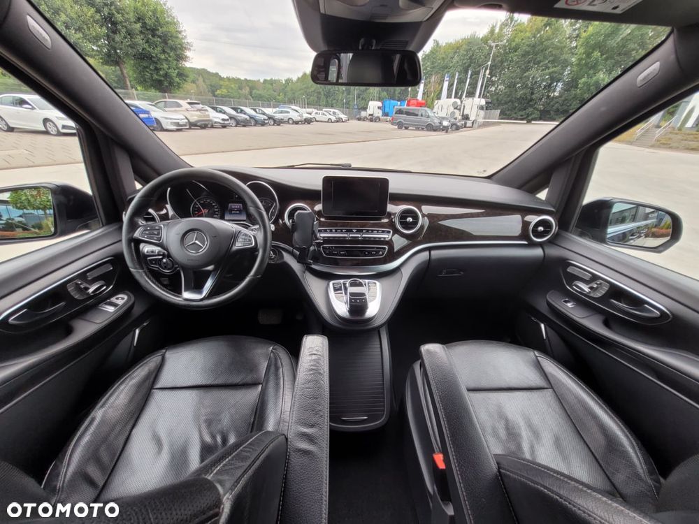 Mercedes-Benz Klasa V 250 d 4-Matic Avantgarde 7G-Tronic (d³ugi) - 23