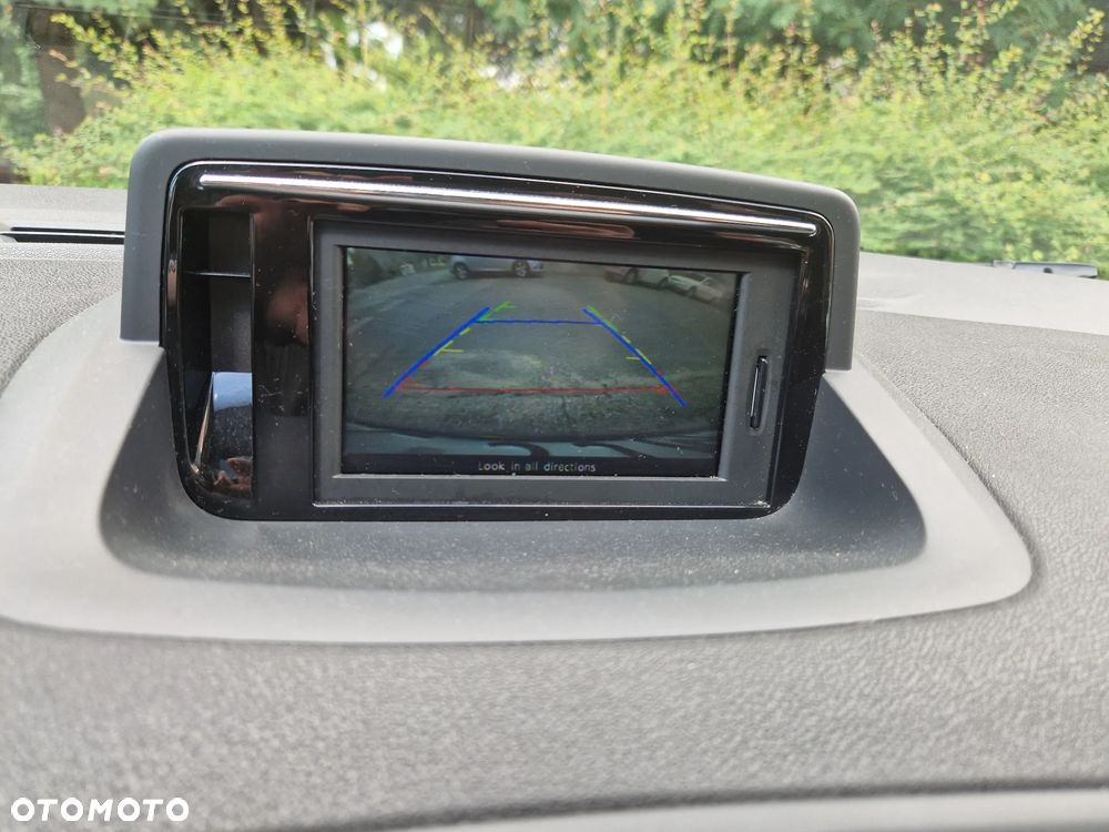 Renault Megane ENERGY TCe 130 BOSE EDITION - 11