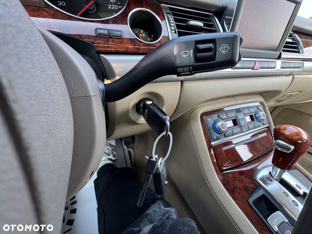 Audi A8 3.0 TDI L Quattro - 29