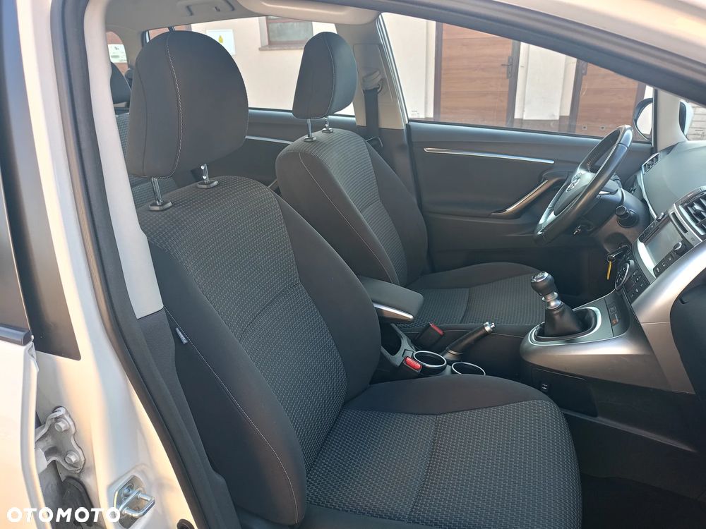 Toyota Verso 1.6 D-4D 5-Sitzer Start/Stop Comfort - 6