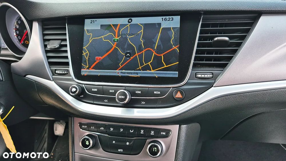 Opel Astra 1.4 Turbo Innovation - 38