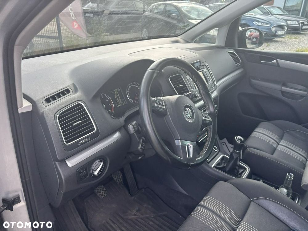 Volkswagen Sharan - 19