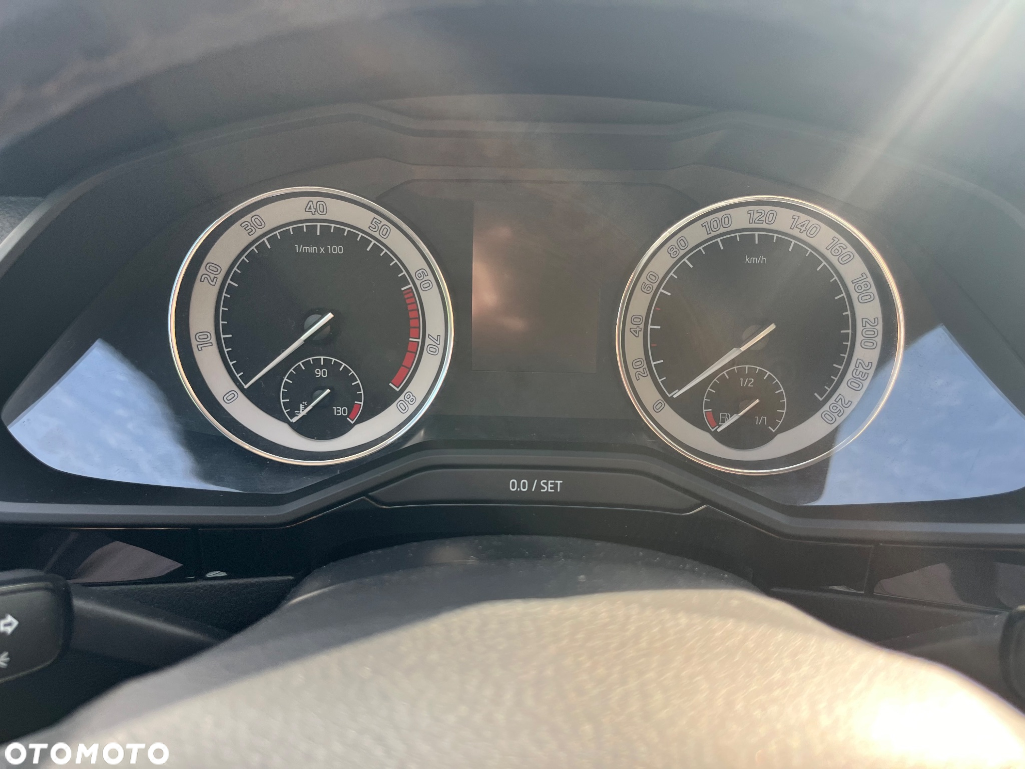 Skoda Superb 2.0 TSI L&K DSG - 23