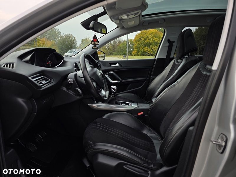 Peugeot 308 - 11