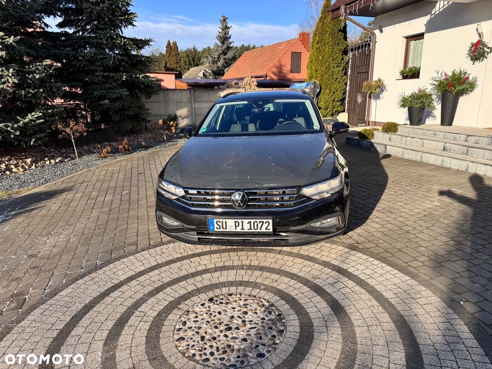 Volkswagen Passat 2.0 TDI EVO Elegance DSG - 8