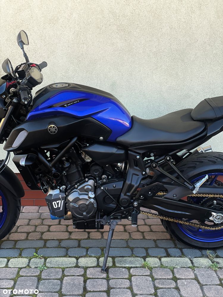 Yamaha MT - 17