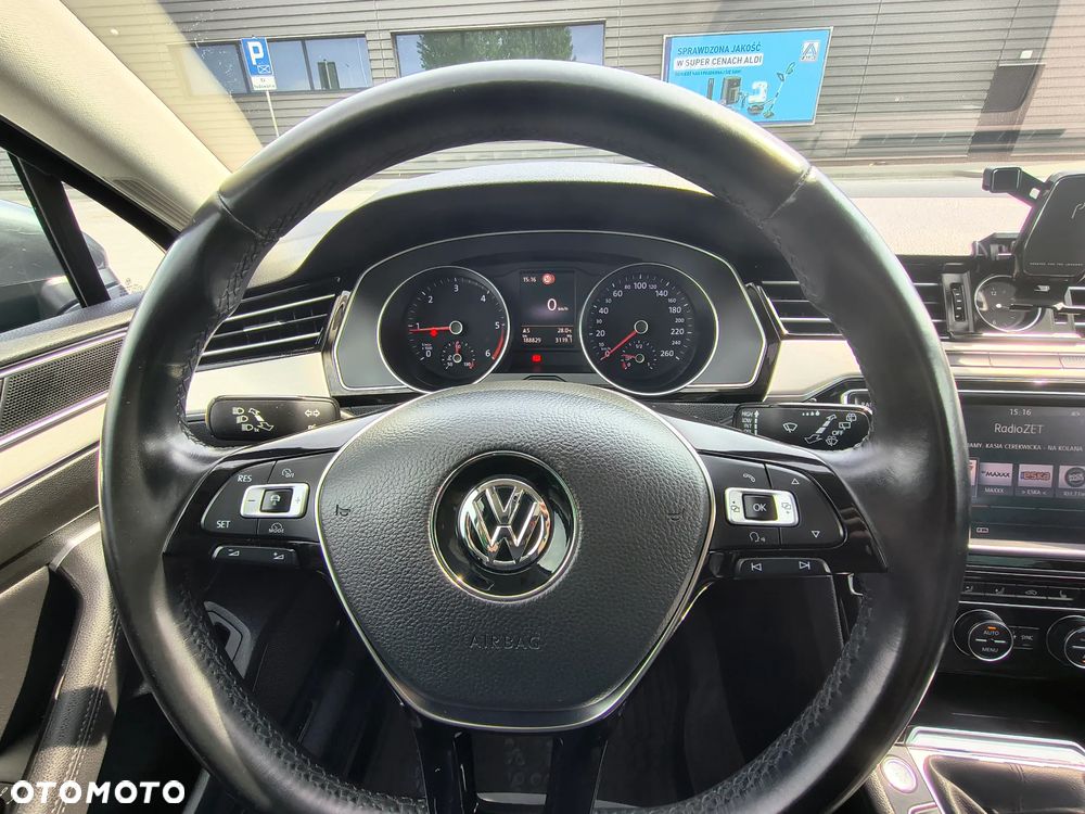 Volkswagen Passat 2.0 TDI BMT Highline - 3