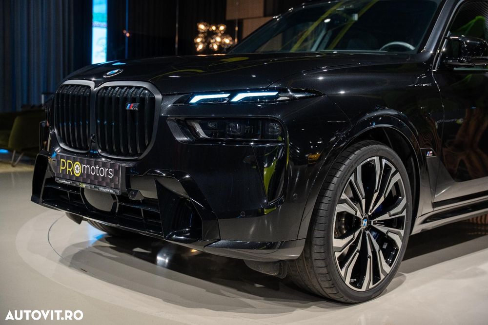 BMW X7 M60i xDrive AT MHEV - 11