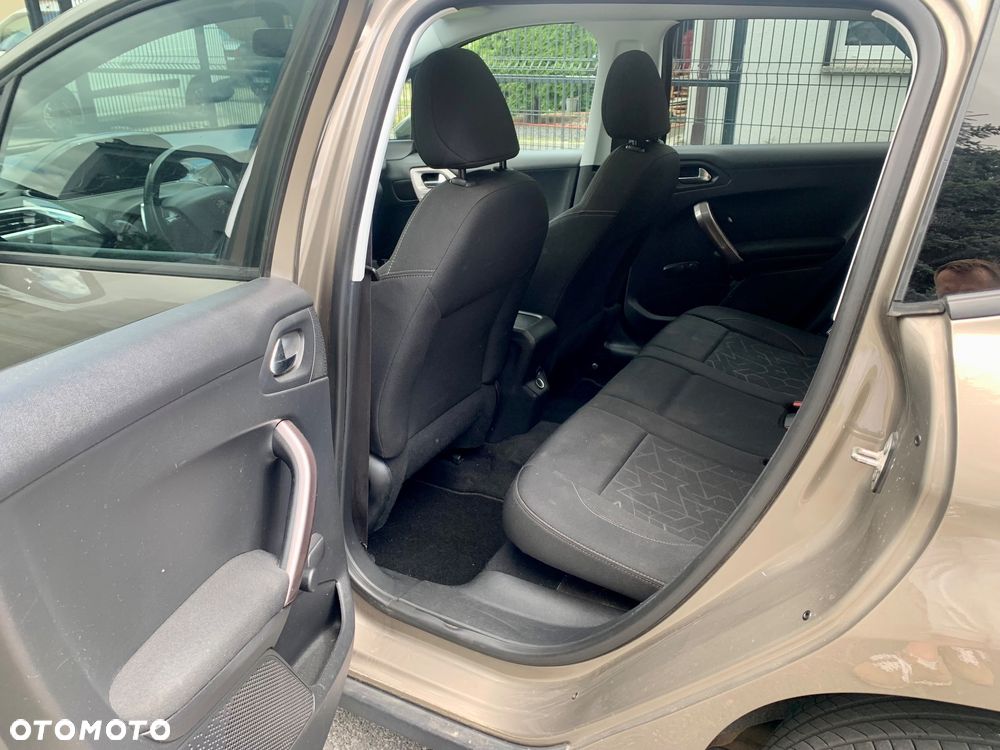 Peugeot 2008 PureTech 82 ETG5 STOP&START Active - 26