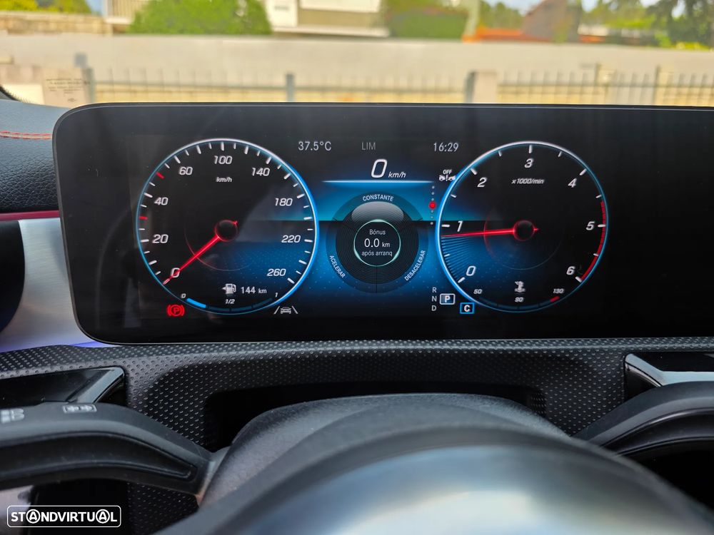 Mercedes-Benz CLA 200 d 8G-DCT AMG Line - 14