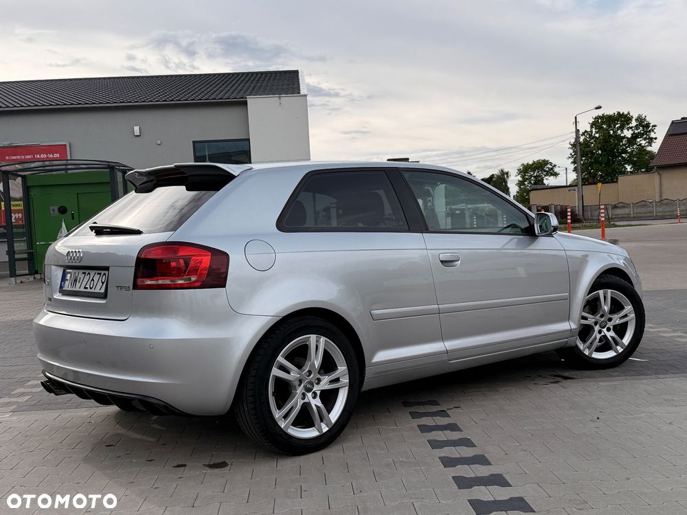 Audi A3 3-drzwiowe 1.4 TFSI Ambiente - 5