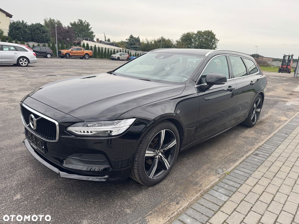 Volvo V90 D4 Geartronic Momentum Pro - 2