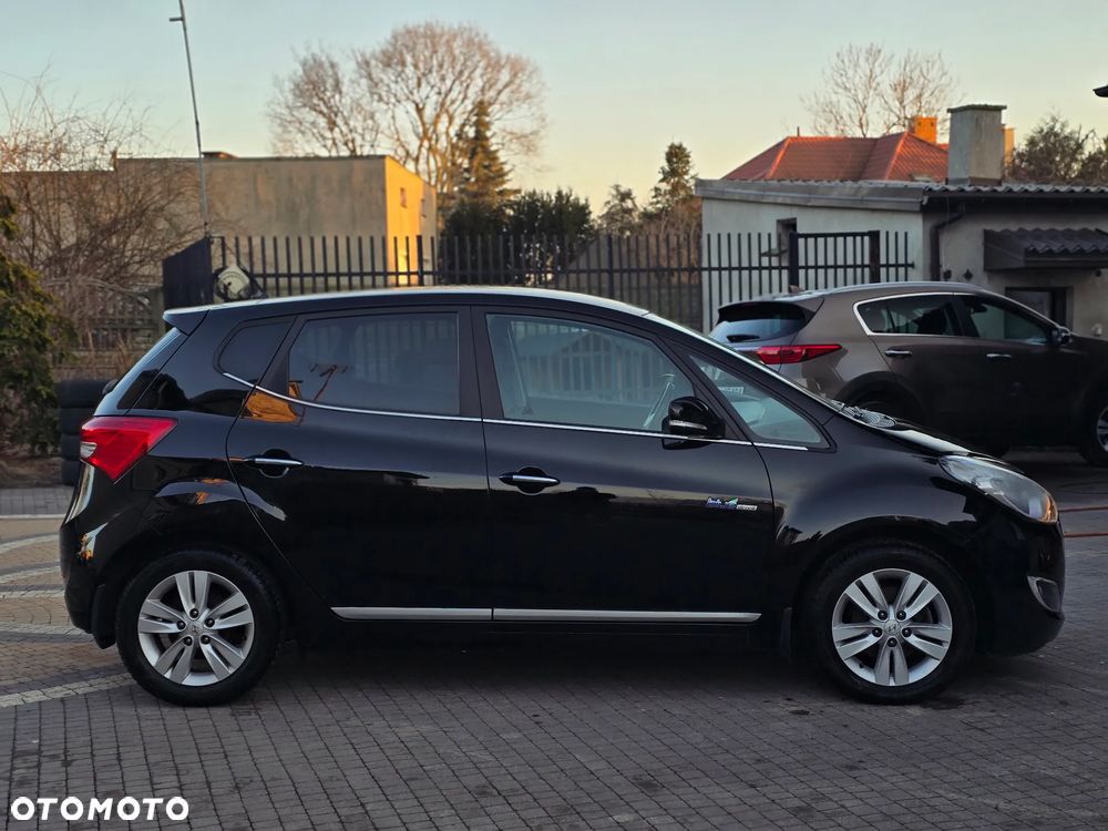Hyundai ix20 - 11