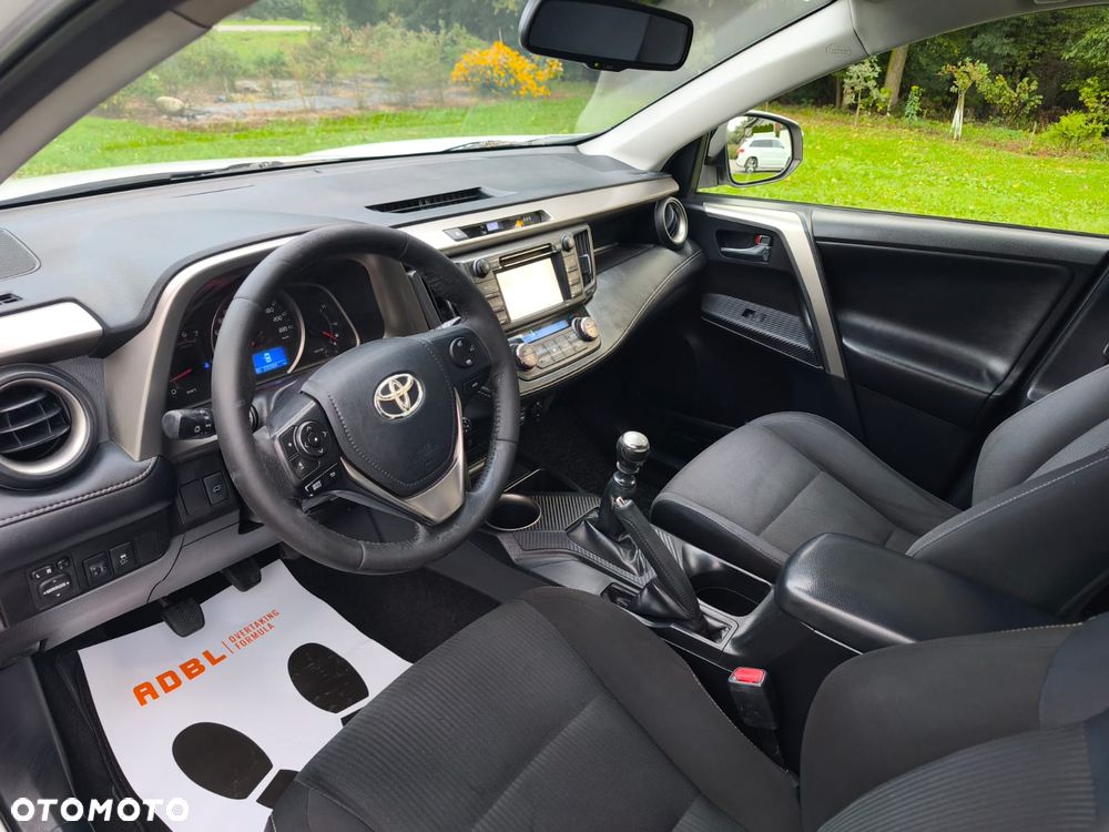 Toyota RAV4 2.0 D-4D 4x2 Start-Stop Comfort - 29