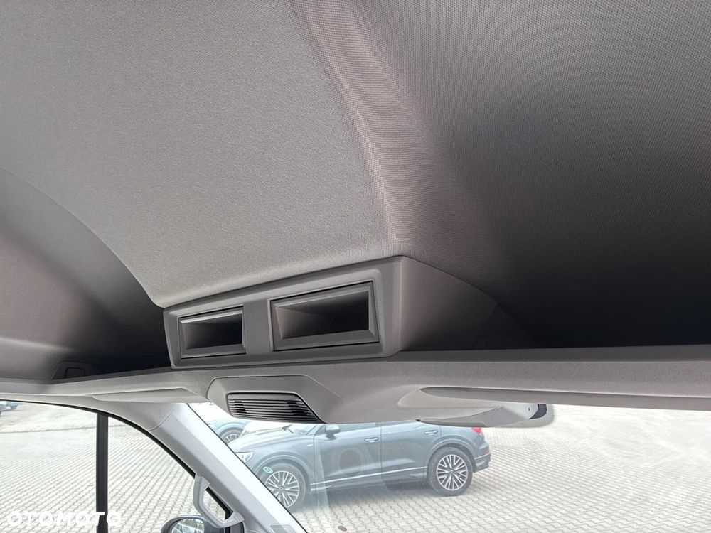 Volkswagen Crafter 35 Furgon L4H3, 2.0BiTDI 177KM, 4490mm, Wysoki dach - 38