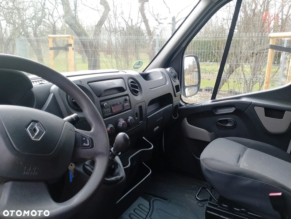 Renault Master - 18