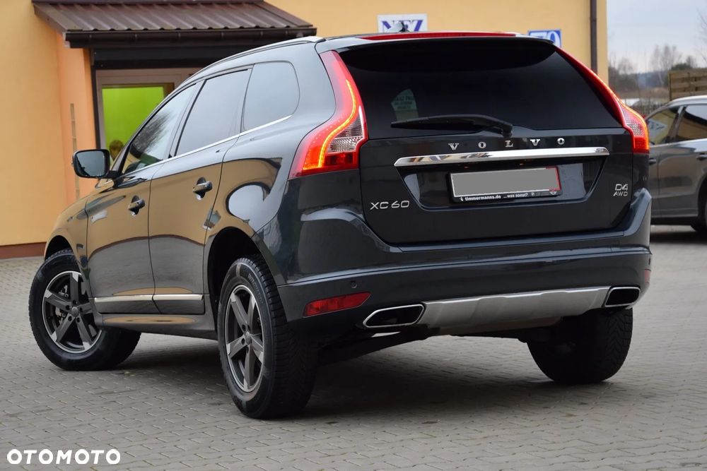 Volvo XC 60 D4 AWD Geartronic Momentum - 7
