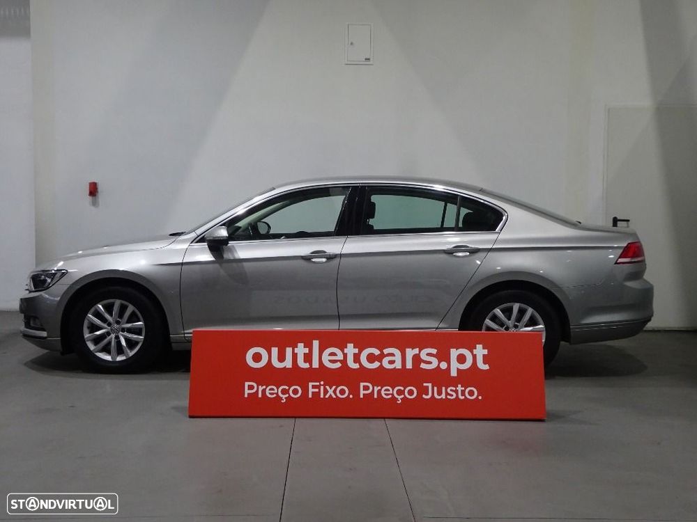 VW Passat 1.6 TDI Confortline - 2