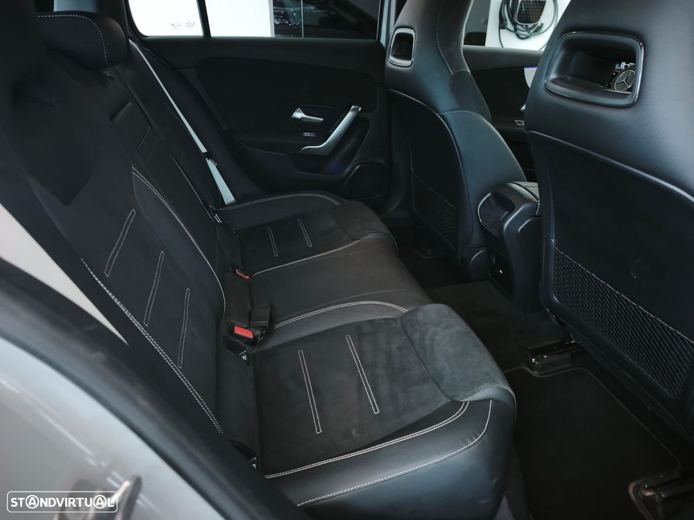 Mercedes-Benz A 180 d 8G-DCT Special Edition - 18
