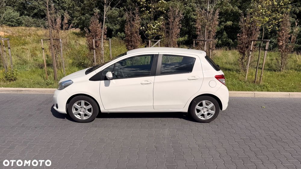 Toyota Yaris 1.33 Terra - 2