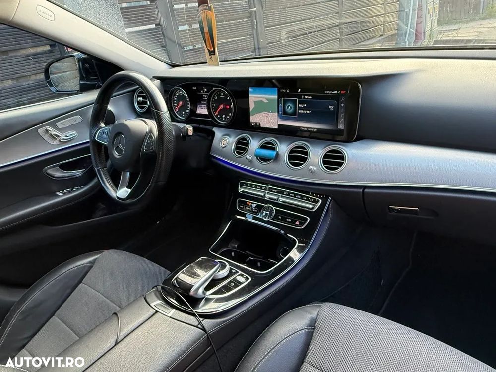 Mercedes-Benz E 220 d 9G-TRONIC - 3