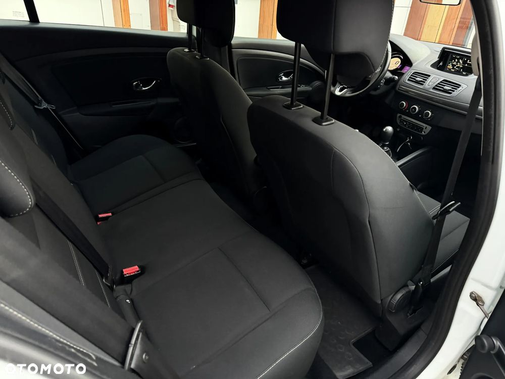 Renault Megane 1.5 dCi Business - 10