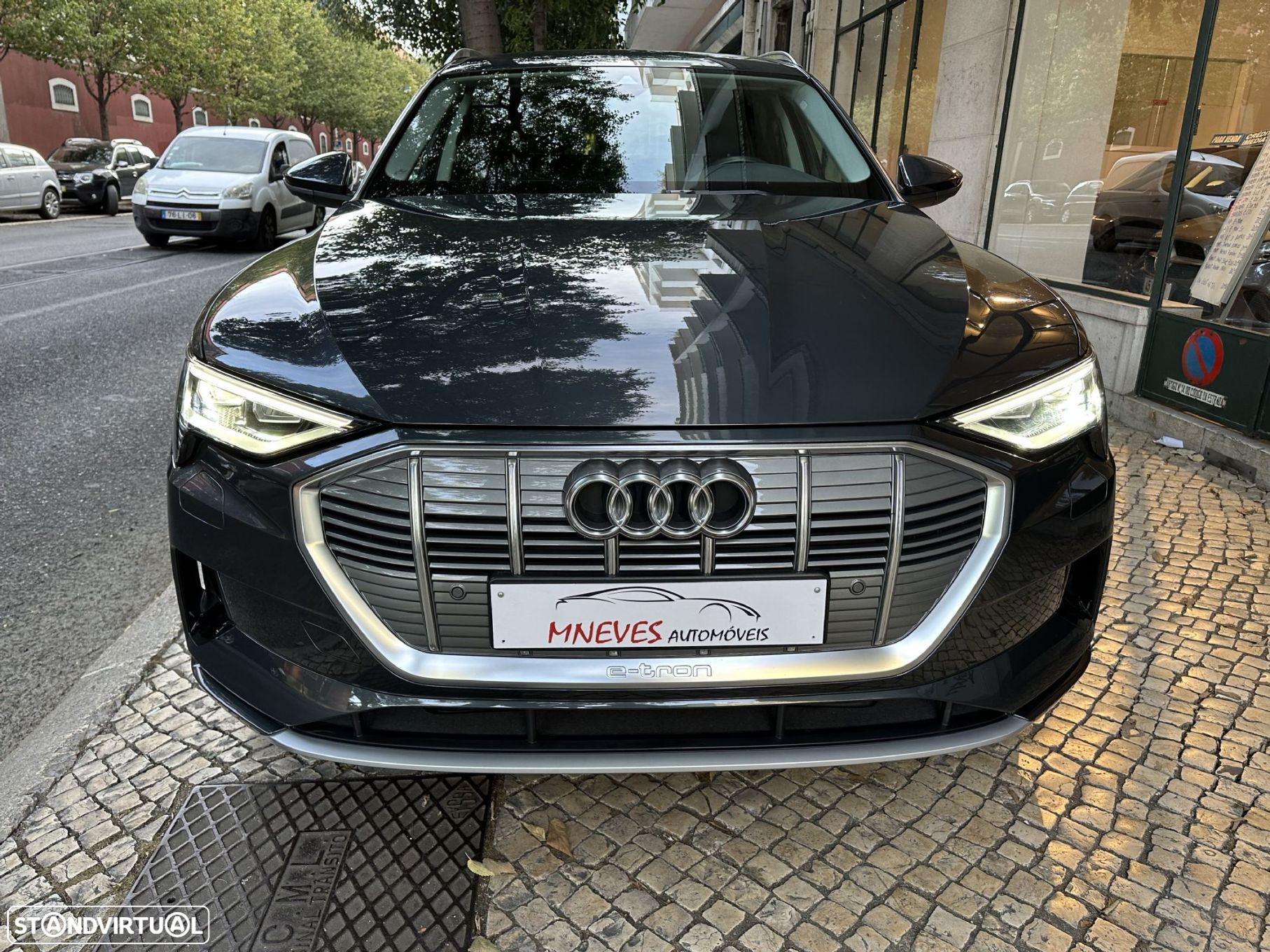 Audi e-tron - 8