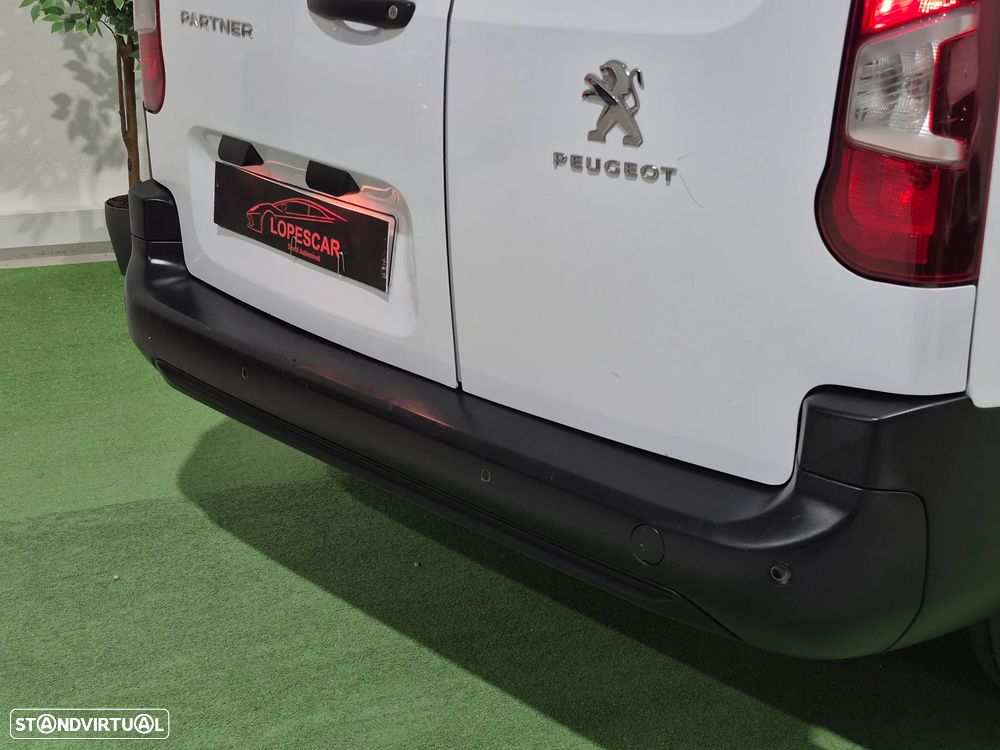 Peugeot Partner Longa - 99.000KM - 2023 | GARANTIA | NACIONAL - 3 LUG. - 7