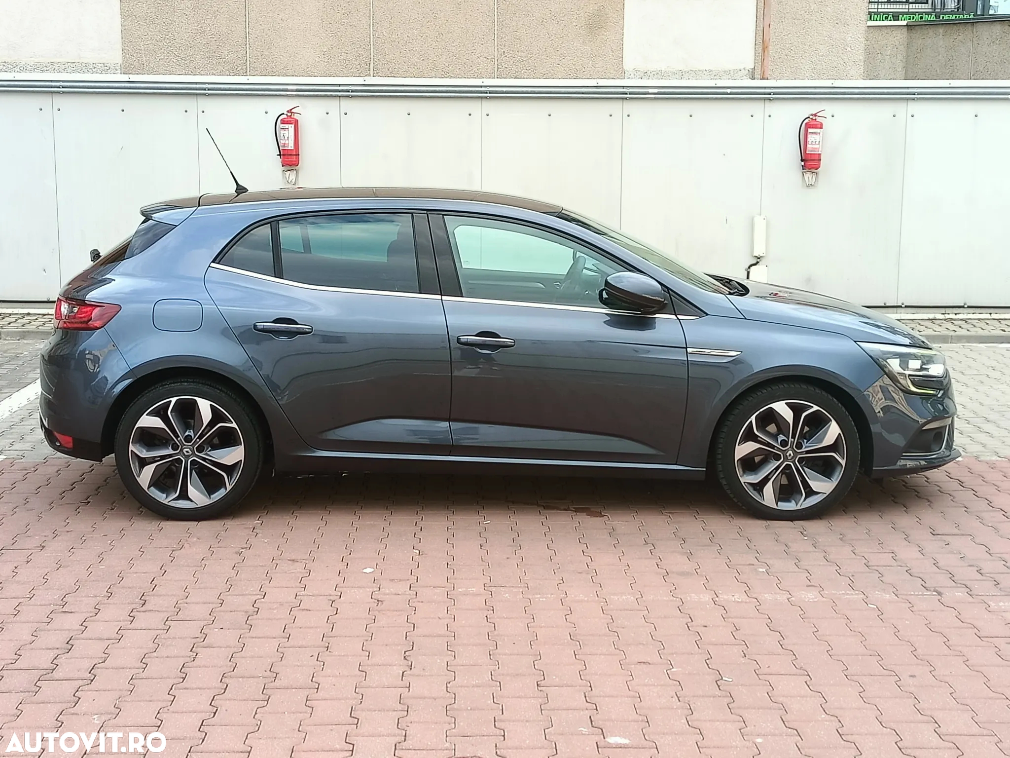 Renault Megane - 6