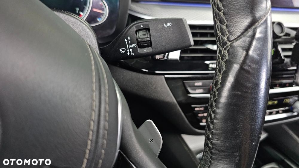 BMW Seria 5 530i xDrive M Sport Edition - 19