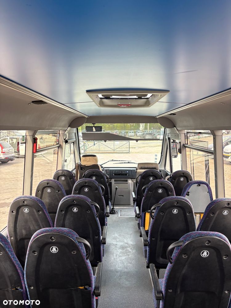 Mercedes-Benz Vario 816 - 16