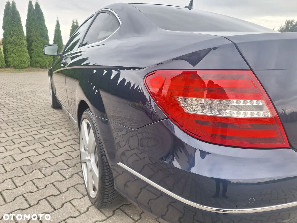 Mercedes-Benz Klasa C 180 Coupe BlueEFFICIENCY 7G-TRONIC - 7