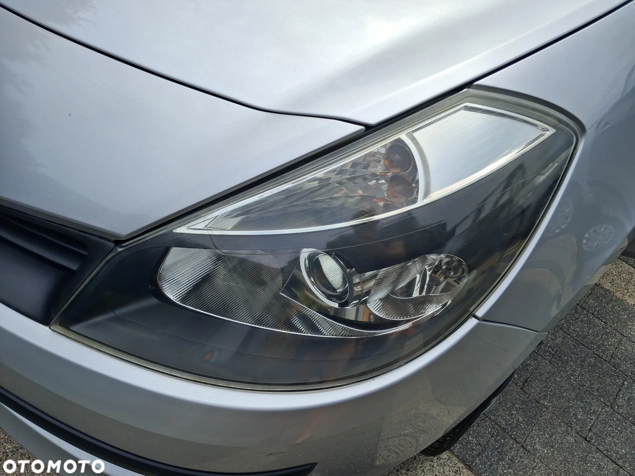 Renault Clio - 13