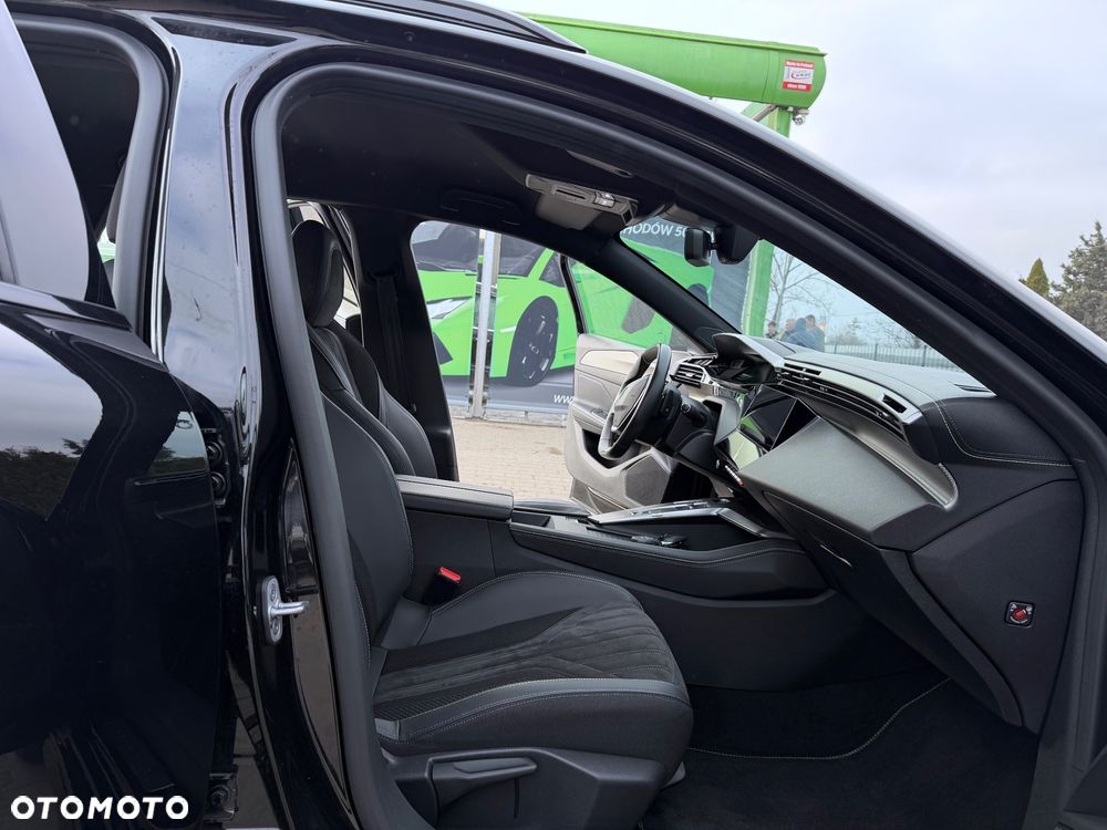 Peugeot 308 1.5 BlueHDi GT S&S EAT8 - 33