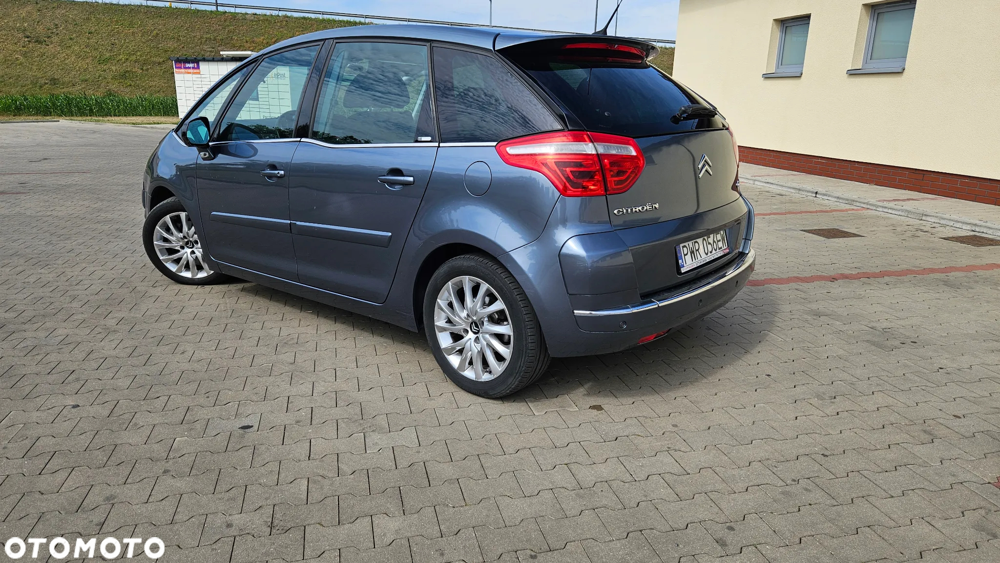 Citroën C4 Picasso 2.0 HDi FAP EGS6 Exclusive - 4