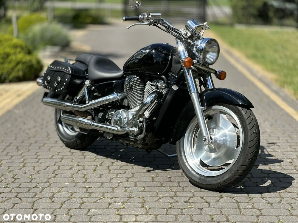 Honda Shadow - 1