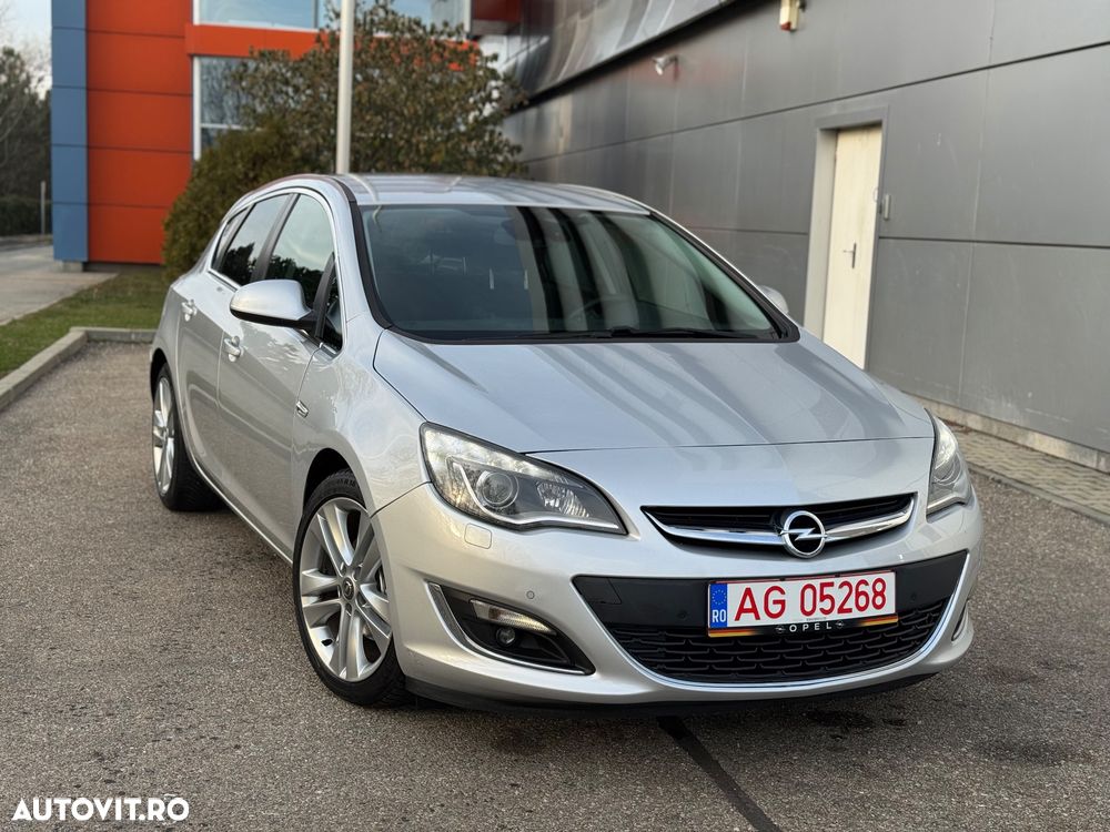 Opel Astra 1.7 CDTI DPF Sport - 1