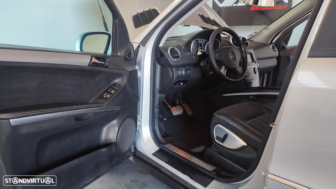 Mercedes-Benz ML 350 Standard - 17