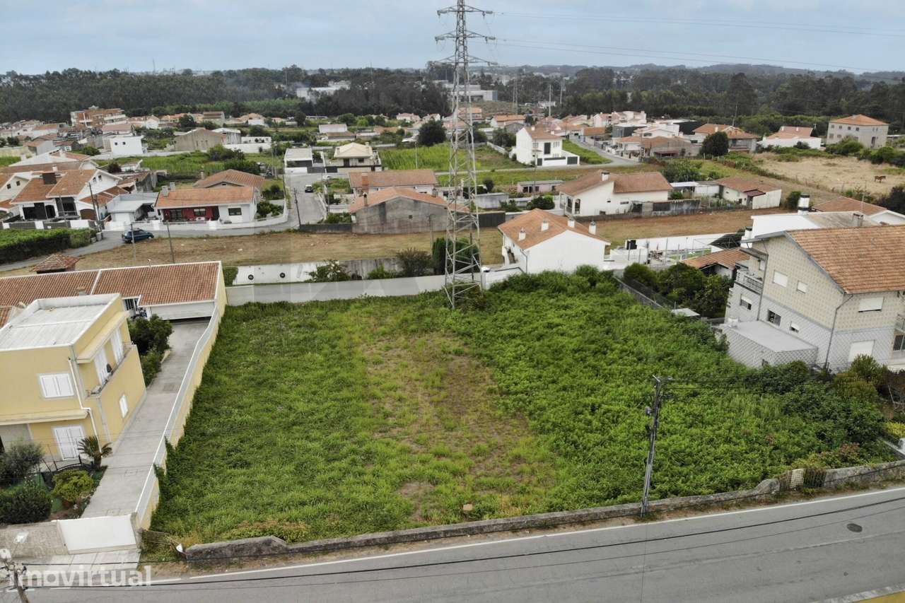 Terreno para Construção | 808 m2 | 400 m2 de Construção - Grande imagem: 3/19
